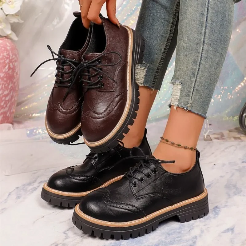 Sapatos Oxford Clássicos Femin - Drone Camera Stabilized avaliação e preço